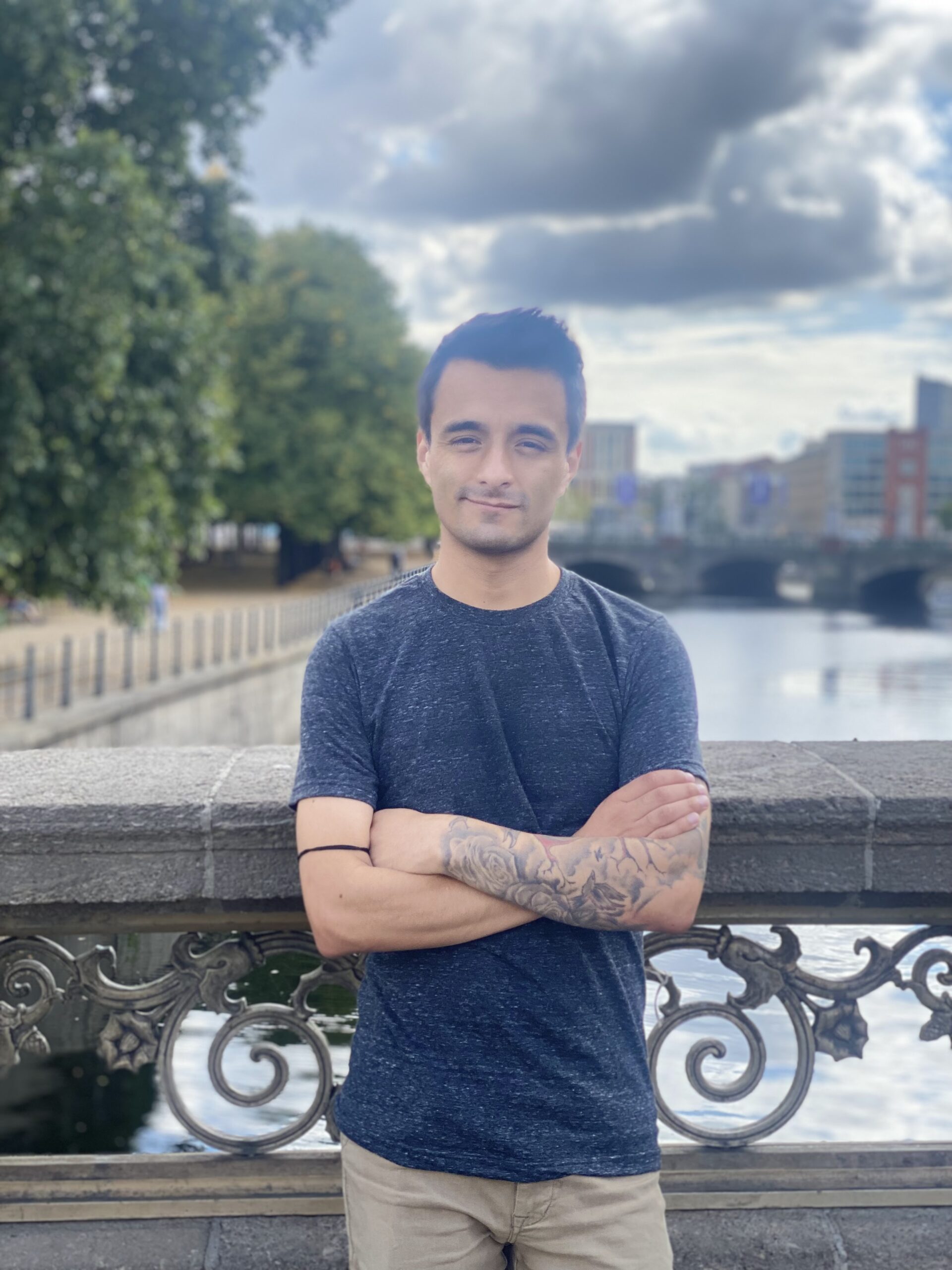 docente-artes-visuales-upn-Daniel-Orozco